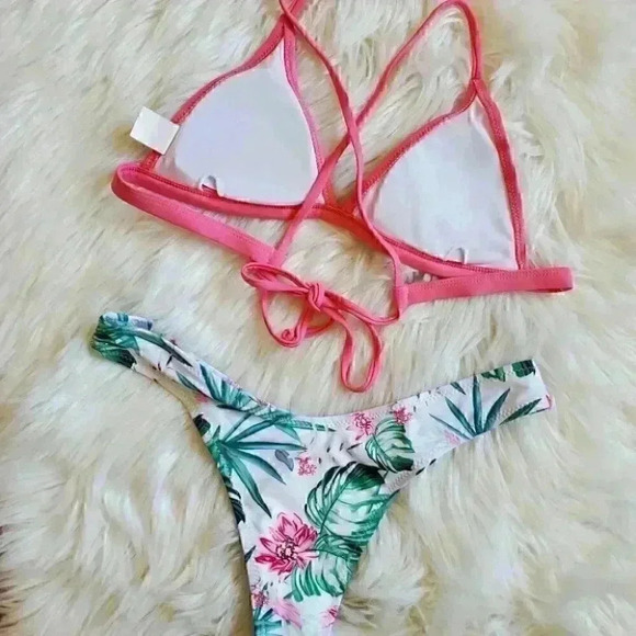 Cheeky tropical floral print pink bikini Size Small NWT - Picture 4 of 8